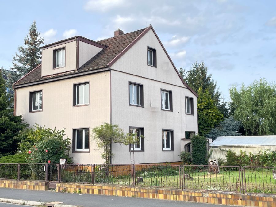 Ein- oder Zweifamilienhaus in Radebeul, am Stadtrand