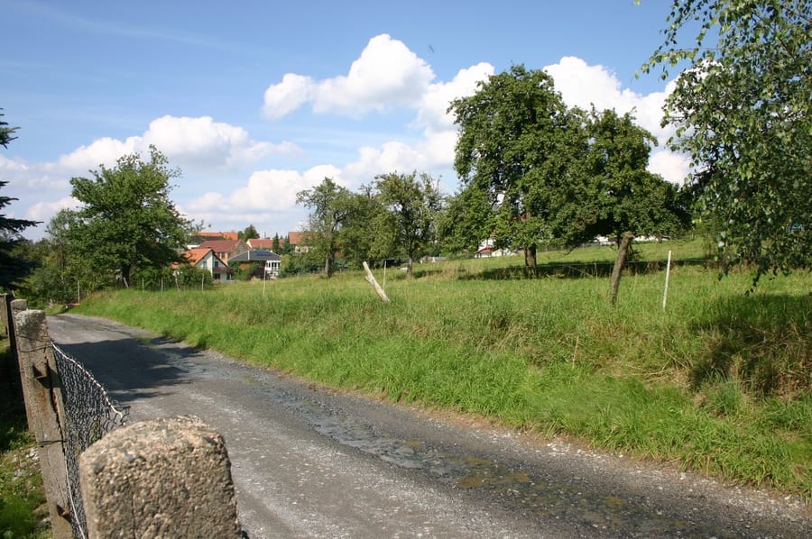 Grundstück in Malschendorf, ländlich